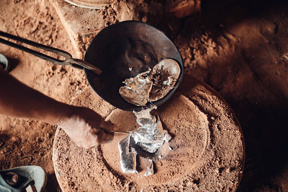 Understanding Jewelry Metal Alloys and Karat Weights: A Designer's Guide to Choosing the Right Material